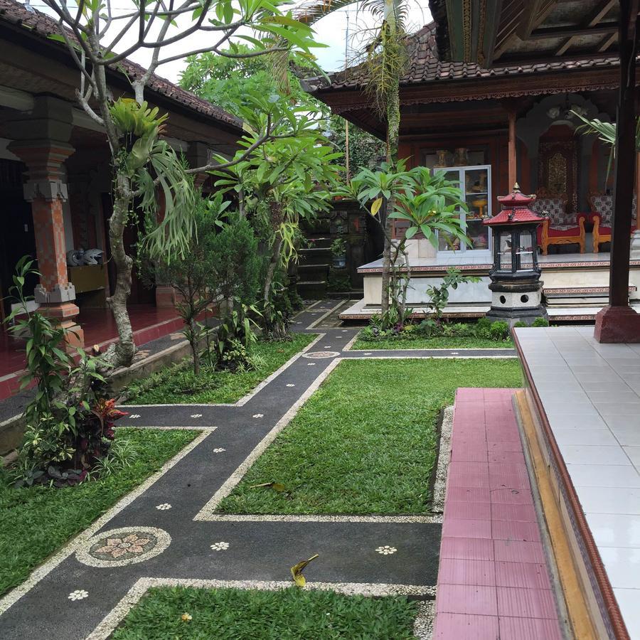 Pondok Ayu Homestay 우붓 외부 사진