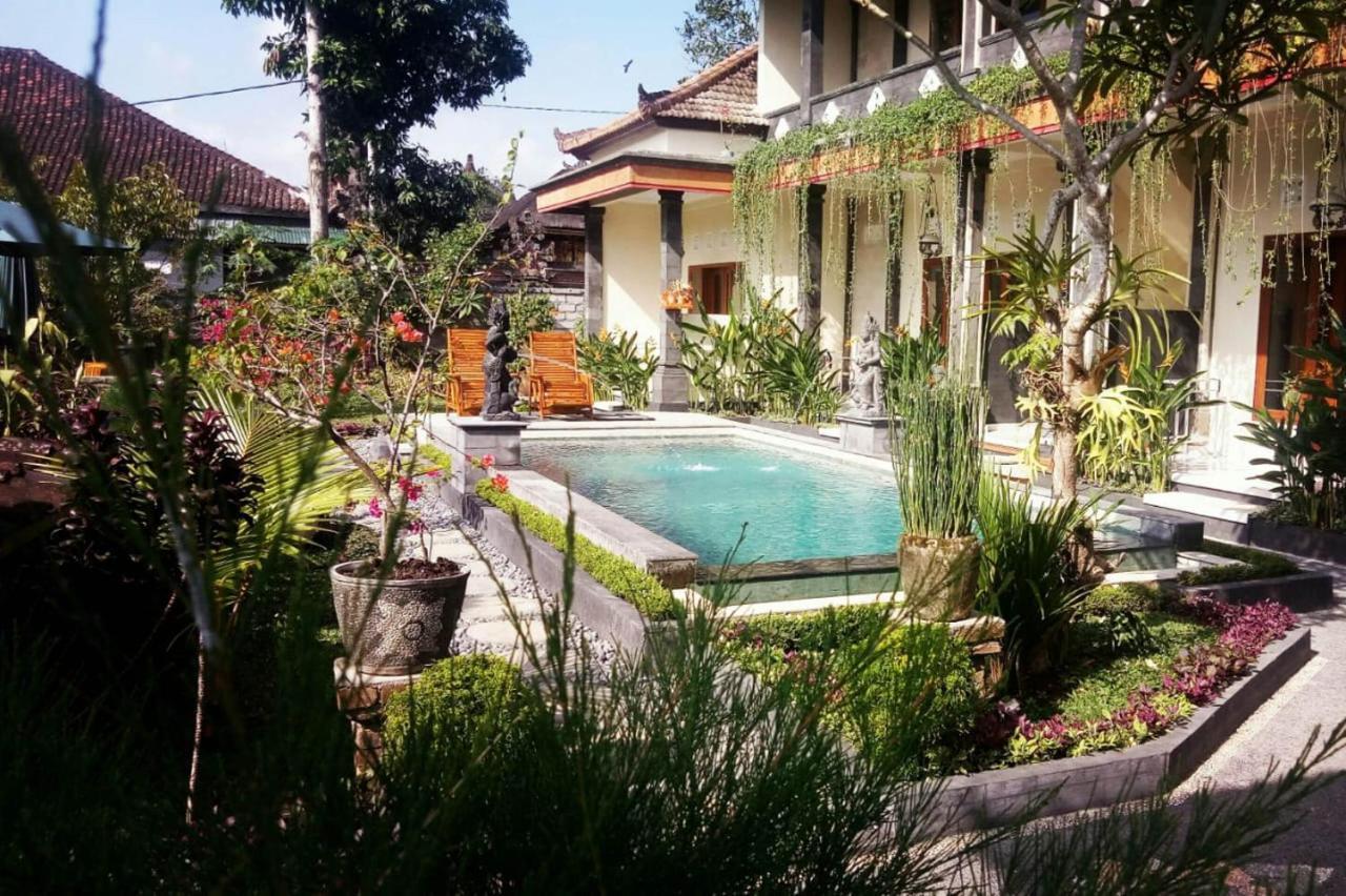 Pondok Ayu Homestay 우붓 외부 사진
